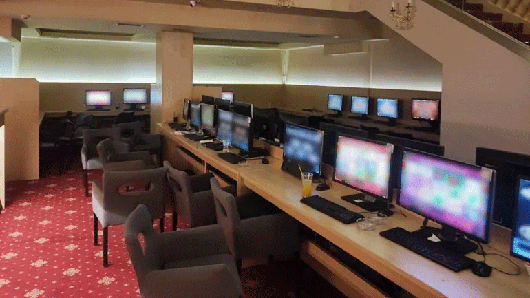 Είκοσι συλλήψεις για παράνομο τζόγο στην Καλλιθέα