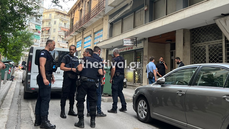 Νεκρός εντοπίστηκε άνδρας σε πολυκατοικία στο κέντρο της Θεσσαλονίκης