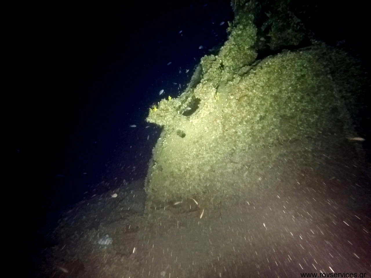 Το υποβρύχιο διακρίνεται ο χαρακτηριστικός κυρτός πυργίσκος "cab bridge"