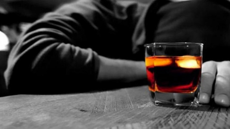 Aλκοόλ και μαριχουάνα διαδεδομένα μεταξύ των εφήβων