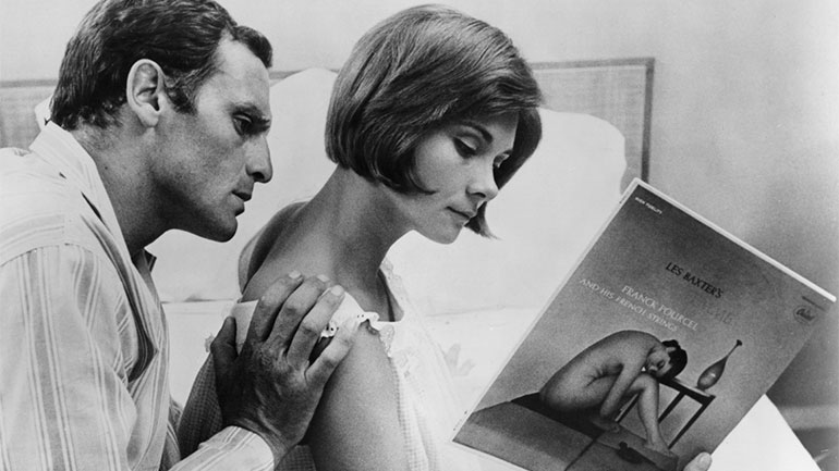 «Μια Γυναίκα Παντρεμένη»: Μια ερωτική και ανατρεπτική ταινία του Ζαν Λυκ Γκοντάρ σε επανέκδοση