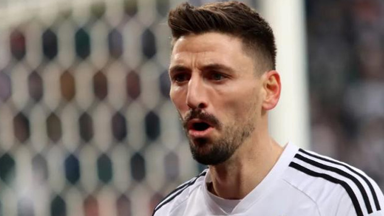 Οι Πολωνοί στέλνουν τον Μλαντένοβιτς στον Παναθηναϊκό!