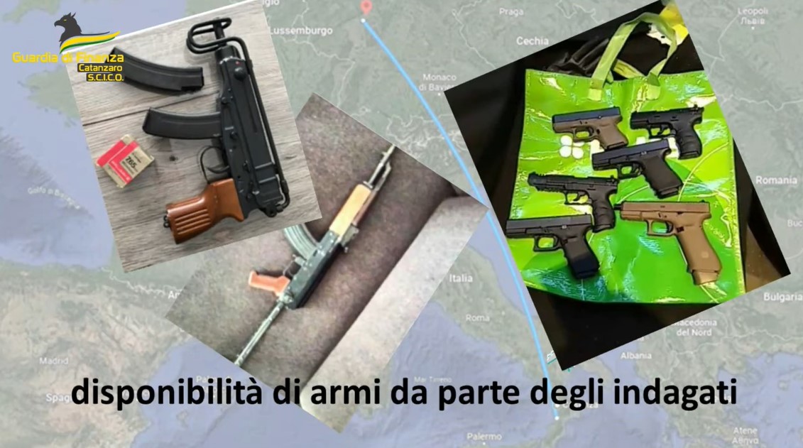 Τα όπλα της εγκληματικής οργάνωσης