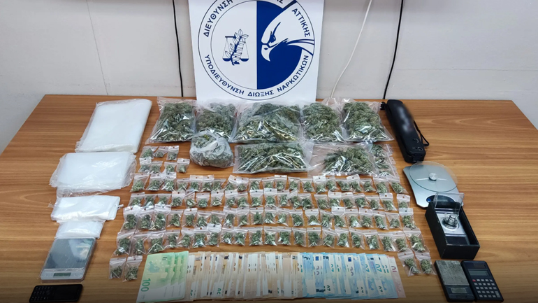 Σύλληψη 66χρονης για διακίνηση κάνναβης σε σχολεία στα Κάτω Πατήσια