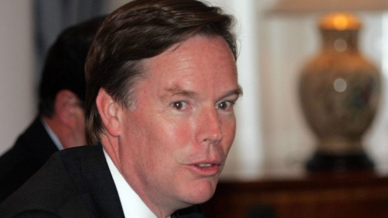 Η Κίνα δεν καταπολεμά επαρκώς την παραγωγή φαιντανύλης, δήλωσε ο πρέσβης των ΗΠΑ