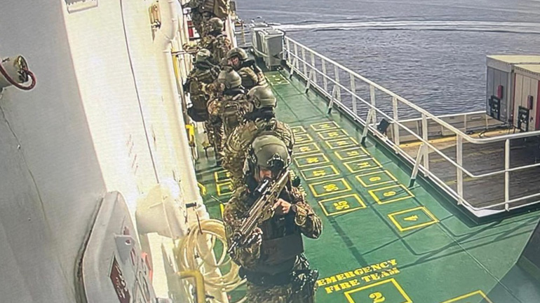 Ολοκληρώθηκε μετά από επτά ώρες επιχείρηση των ιταλικών ειδικών δυνάμεων στο τουρκικό πλοίο Galata Seaways