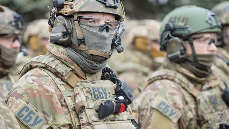 Η SBU λέει πως υπέκλεψε τηλεφώνημα που αποδεικνύει ότι οι Ρώσοι ανατίναξαν το φράγμα Καχόβκα