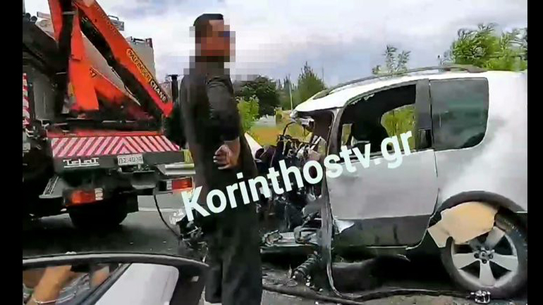 Τρίπολη: Σφοδρή σύγκρουση αυτοκινήτου με βανάκι της Αστυνομίας – Νεκρός ο οδηγός του Ι.Χ.