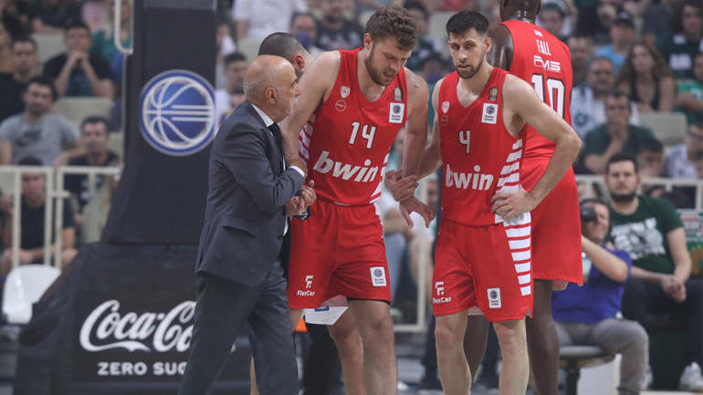 Ολυμπιακός: Δεν προπονήθηκε ο Βεζένκοφ, πολύ δύσκολα θα προλάβει το Game 3 των τελικών