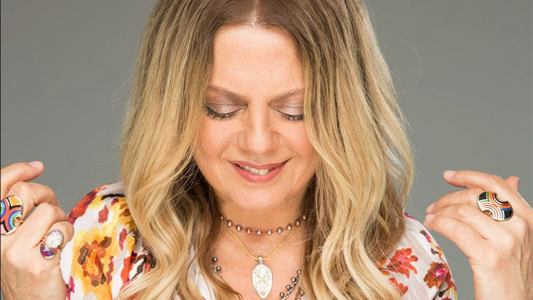 Οι σταθμοί της καλοκαιρινής περιοδείας της Ελένης Τσαλιγοπούλου