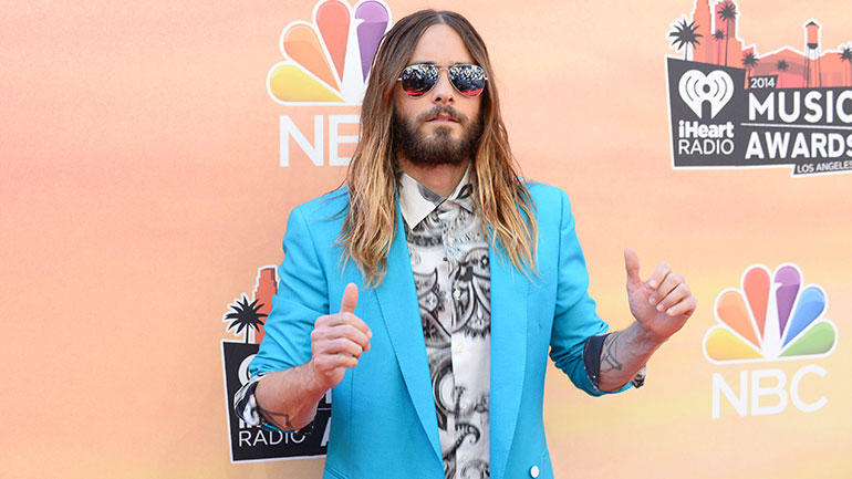 Ο Τζάρεντ Λέτο εθεάθη να κάνει αναρρίχηση σε ξενοδοχείο στο Βερολίνο χωρίς ιμάντα ασφαλείας