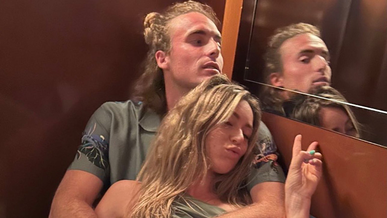 Full in love ο Τσιτσιπάς: Το κοινό προφίλ στα social media με την Μπαντόσα και οι γεμάτες έρωτα αναρτήσεις Full in love ο Τσιτσιπάς: Το κοινό προφίλ στα social media με την Μπαντόσα και οι γεμάτες έρωτα αναρτήσεις