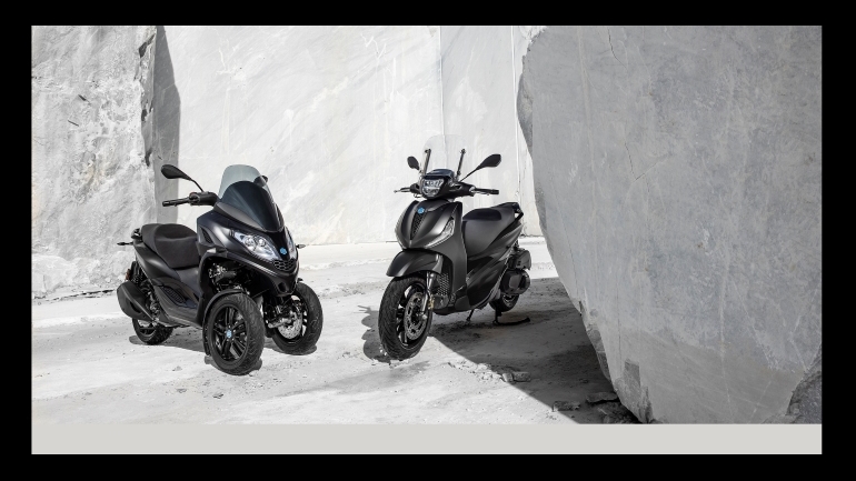 Image Σπέσιαλ σειρά Deep Black για τα Piaggio Beverly και Piaggio MP3 300 hpe