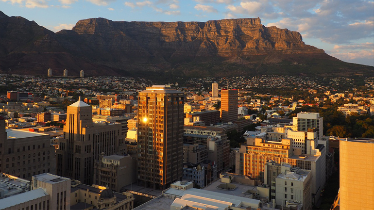 Στα 3 δισ. ευρώ οι επενδύσεις της Ελλάδας στη Νότια Αφρική