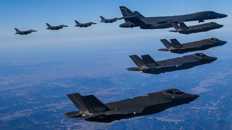 Γερμανία: Ξεκινά η μεγαλύτερη αεροπορική άσκηση στην ιστορία του ΝΑΤΟ – Προβλήματα για τις εμπορικές πτήσεις