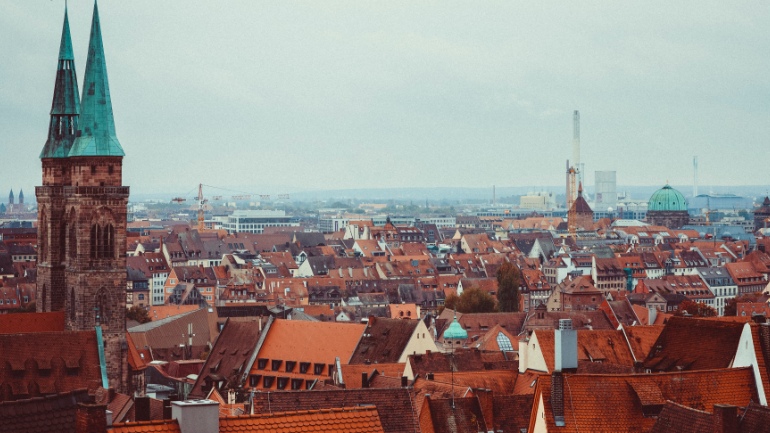 Γερμανία: Η Νυρεμβέργη απαγορεύει αφίσες και προεκλογικό υλικό ξένων κομμάτων, μετά την καμπάνια του Ερντογάν στην περιοχή