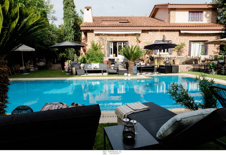 Άποψη του χώρου με την καλοκαιρινή συλλογή επίπλων και διακόσμησης JYSK Ελλάδας.