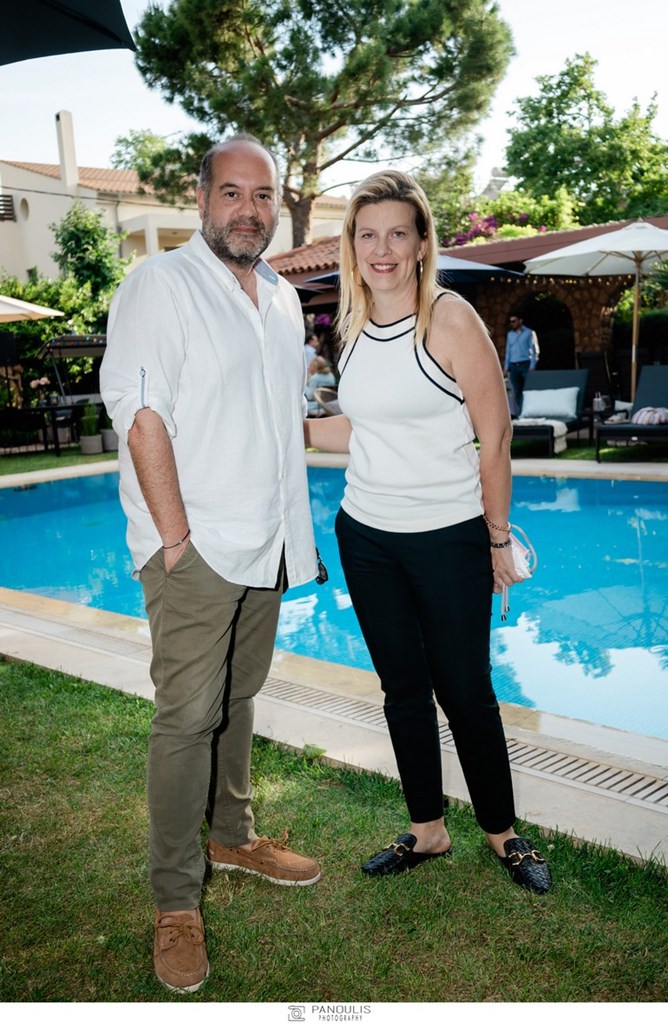 Μιχάλης Κούβελας, Έλενα Γκολομάζου