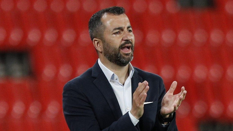 Ολυμπιακός: Ξεκάθαρο φαβορί ο Μαρτίνεθ για τη θέση του προπονητή