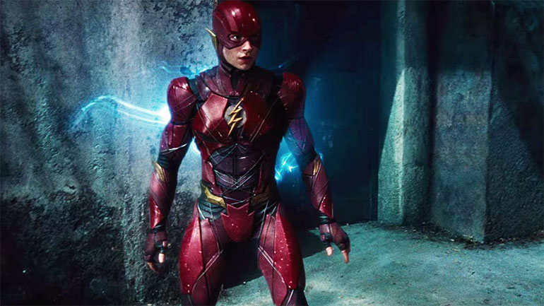 «The Flash»: Ο Έζρα Μίλερ στον ρόλο του ταχύτερου σούπερ ήρωα