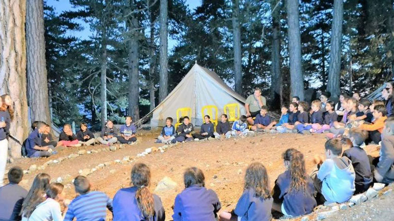 Ανακοινώθηκαν οι οριστικοί δικαιούχοι για το κατασκηνωτικό πρόγραμμα 2023