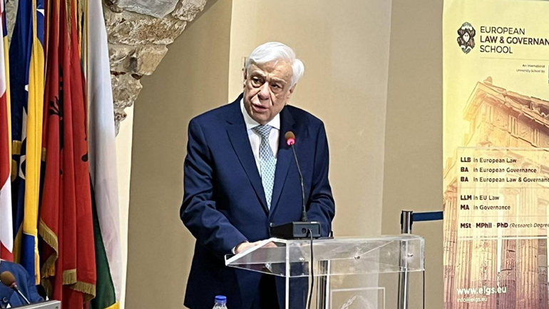 Ο Προκόπης Παυλόπουλος για τις γερμανικές αποζημιώσεις