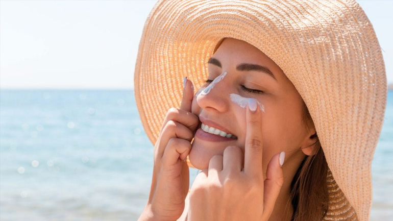 Αντηλιακό: 5 λάθη που κάνετε και βλάπτουν την υγεία σας