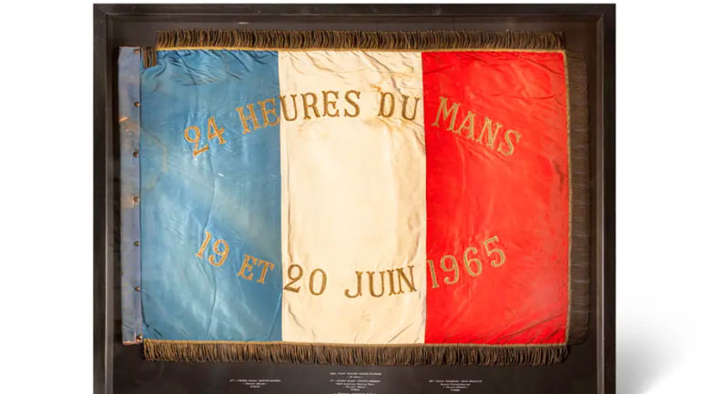 Πόσο μπορεί να κοστίζει μια σημαία εκκίνησης από τον 24ωρο αγώνα Le Mans;