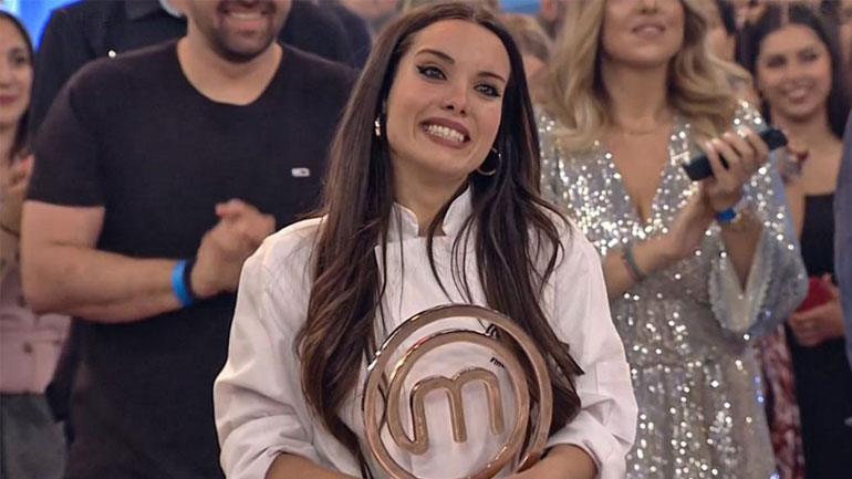 MasterChef -Τελικός: Μεγάλη νικήτρια η Μαρία Μπέη