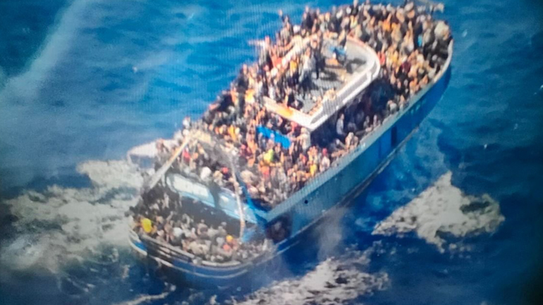 Εκπρόσωπος Λιμενικού: Το πλοίο έχασε τη μηχανή του, μετακινήθηκαν οι άνθρωποι, άλλαξε το κέντρο βάρους και έγινε το μοιραίο