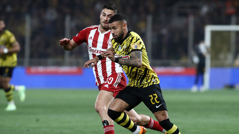 ΑΕΚ: Ανησυχία για τον Πάολο Φερνάντες – Τραυματίστηκε στον αχίλλειο