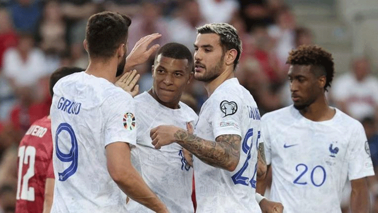 EURO 2024: Εύκολες νίκες για Γαλλία, Αγγλία