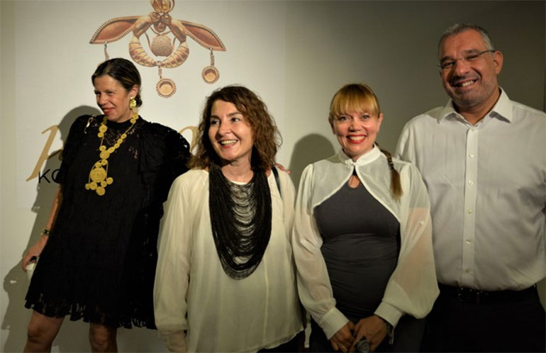 Ίρις Κρητικού - Χριστίνα  Μαντζαβίνου -Άνθια Μέγα Χαβρέ - Πάνος Καρδάσης