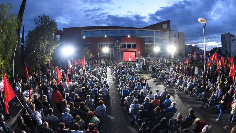 Κουτσούμπας από το Περιστέρι: Να βγάλουμε 2 βουλευτές στον Δυτικό Τομέα Κουτσούμπας από το Περιστέρι: Να βγάλουμε 2 βουλευτές στον Δυτικό Τομέα