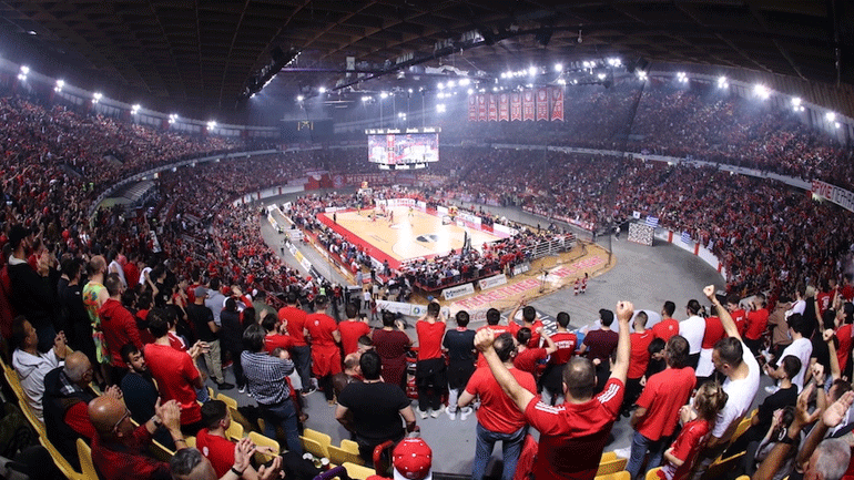 Sold out η φιέστα του πρωταθλητή Ελλάδας Ολυμπιακού στο ΣΕΦ