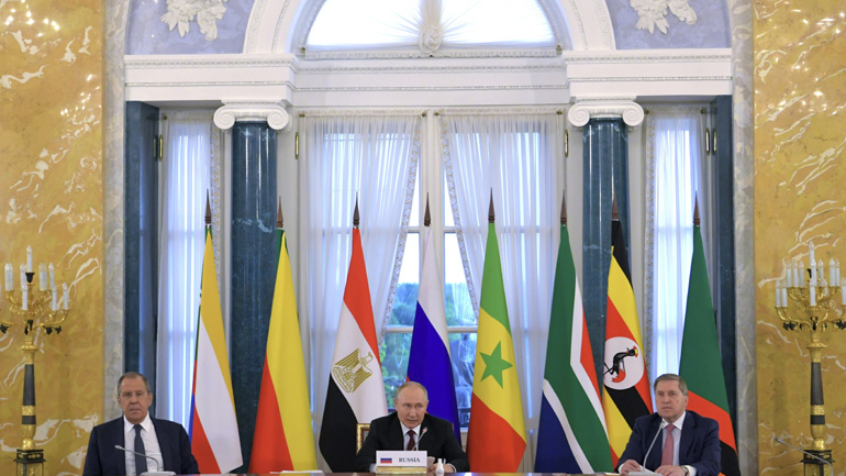 Πούτιν: Οι εξαγωγές των ουκρανικών σιτηρών δεν επιλύουν την παγκόσμια επισιτιστική κρίση