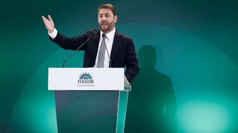 Ανδρουλάκης: Προτεραιότητά μας να λύνουμε τα προβλήματα, να ενώνουμε και όχι να διχάζουμε τον λαό