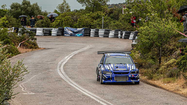 Μεγάλες μάχες στην ανάβαση της γλιστερής Ριτσώνας 