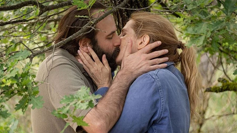 «Το χρονικό ενός εφήμερου έρωτα»: Μία απολαυστική ταινία για έναν παράνομο έρωτα με τη Σαντρίκ Καμπερλέν