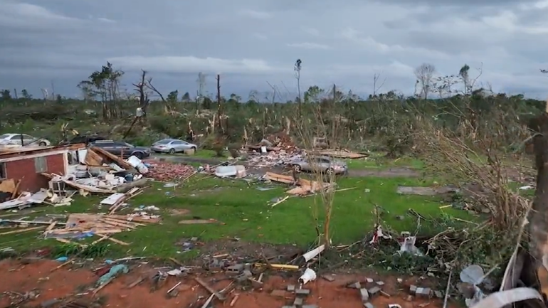 ΗΠΑ: Ένας νεκρός και δεκάδες τραυματίες από ανεμοστρόβιλο στο Μισισίπι