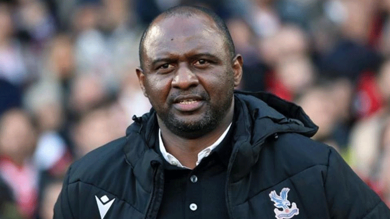 Λιντς: Ραντεβού με Βιεϊρά