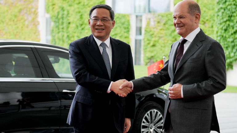 Στη Γερμανία ο πρωθυπουργός της Κίνας Στη Γερμανία ο πρωθυπουργός της Κίνας