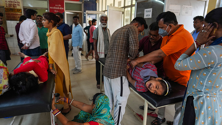 Στο έλεος του καύσωνα η Ινδία – Αυξάνονται οι νεκροί