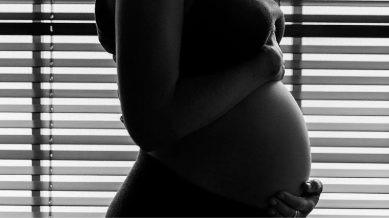 ΗΠΑ: Ένα χρόνο μετά την απόφαση του Ανώτατου Δικαστηρίου η χώρα παραμένει διχασμένη στο θέμα της άμβλωσης