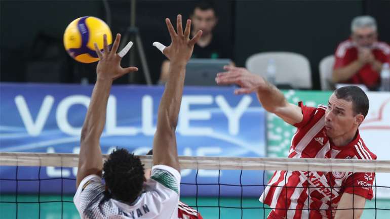 Βόλεϊ: Aνανέωσε με τον Ολυμπιακό ο Αλέν Παγένκ