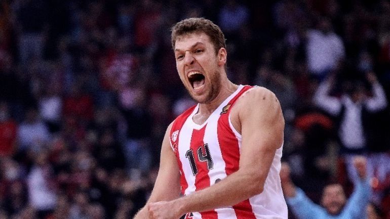 ΜακΝερ για Βεζένκοφ: «Θα δούμε… από την 1η Ιουλίου»