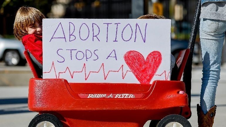 Μάλτα: Η κυβέρνηση υπαναχώρησε στο νομοσχέδιο για την άμβλωση έπειτα από τις διαμαρτυρίες