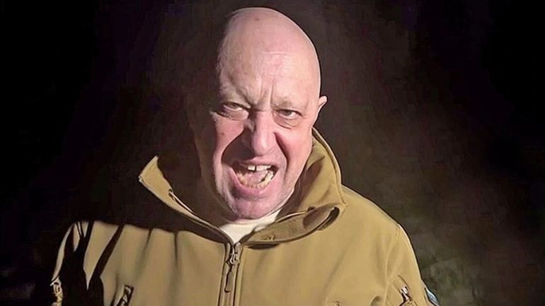 Ο Πριγκόζιν έδωσε εντολή στους μισθοφόρους της Wagner να επιστρέψουν στις βάσεις τους