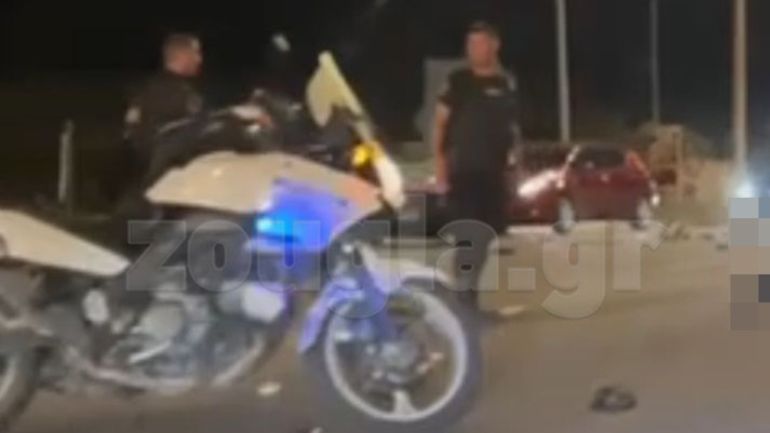 Τροχαίο ατύχημα στη λεωφόρο Μαραθώνος Τροχαίο ατύχημα στη λεωφόρο Μαραθώνος