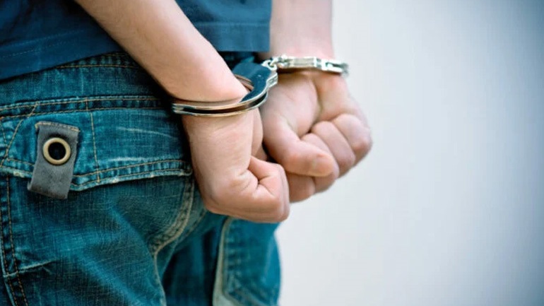 Συνελήφθησαν τρία μέλη συμμορίας διακίνησης ναρκωτικών ουσιών    